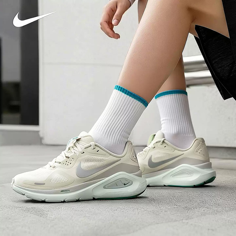 Nike Women's Running Shoes STR - огляд і ціна Women Shoes Hong Kong